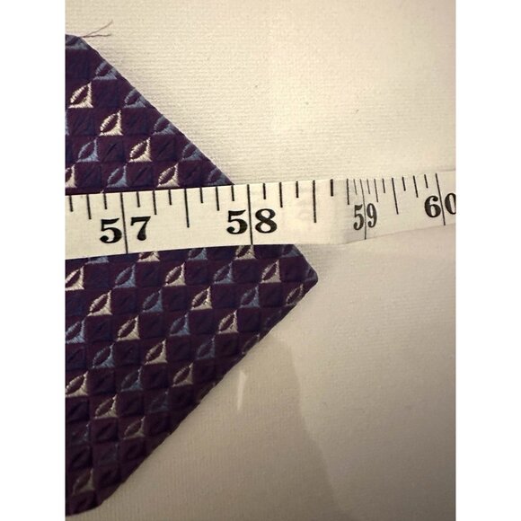 Vintage Turnbull and Asser Hand Made London Silk Purple Pattern Tie - Picture 7 of 7